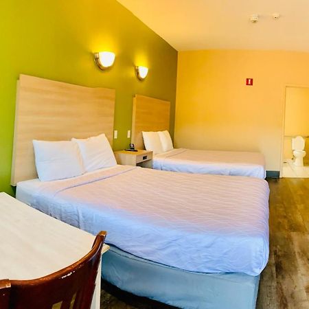 Weston Inn & Suites Rusk Esterno foto