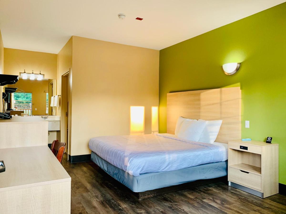 Weston Inn & Suites Rusk Esterno foto