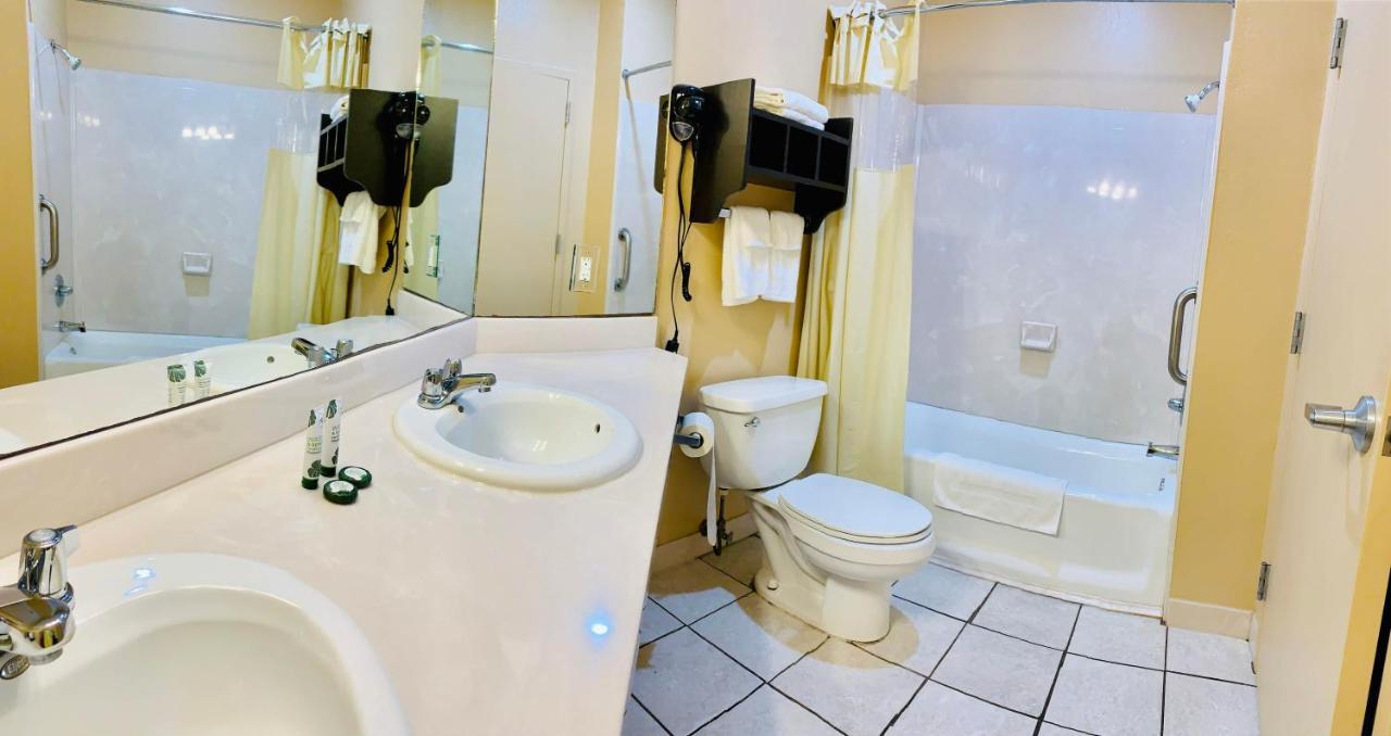 Weston Inn & Suites Rusk Esterno foto