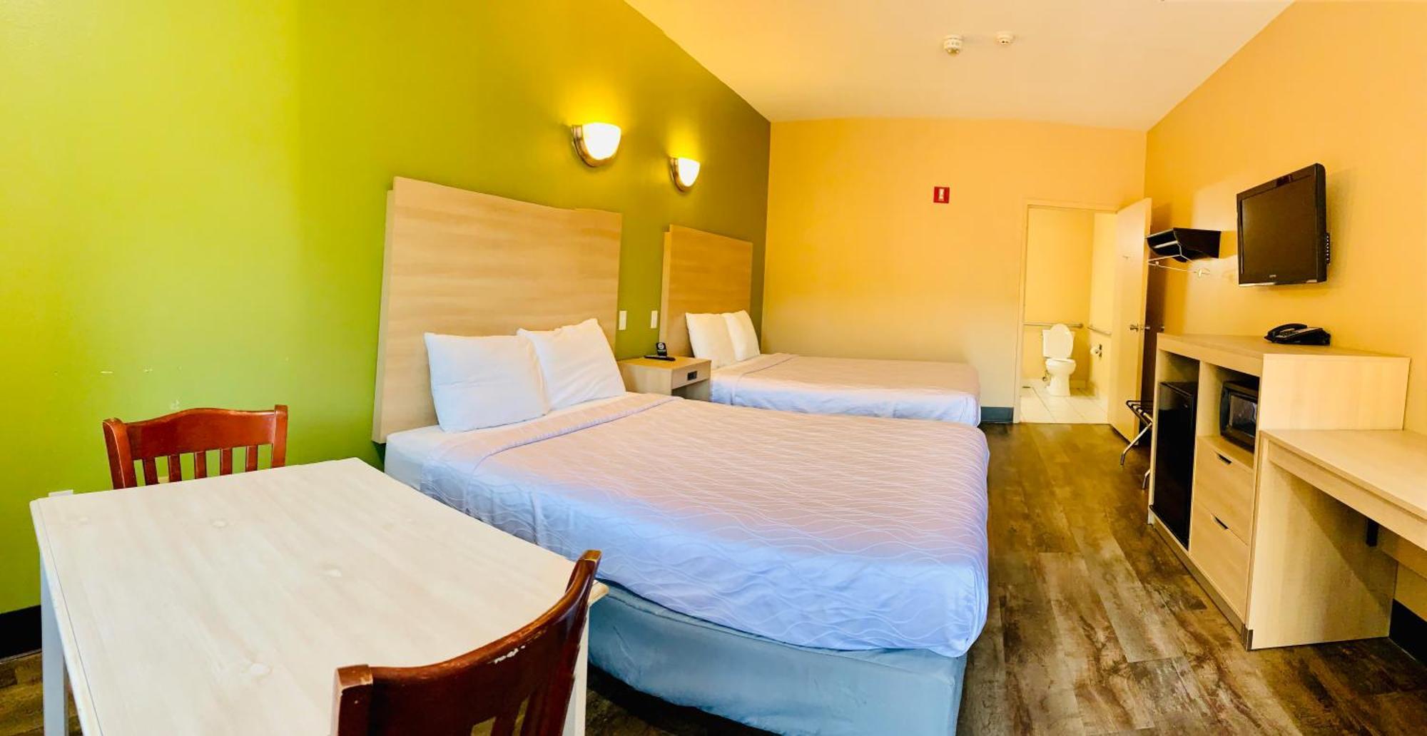 Weston Inn & Suites Rusk Esterno foto